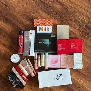 BUNDLE MAKEUP PRODUCTS ALL BRANDNEW AND SEALED • check photos for shades